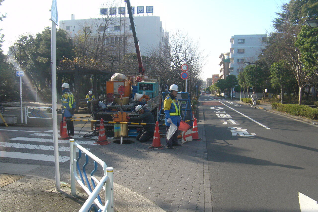 車両出入口